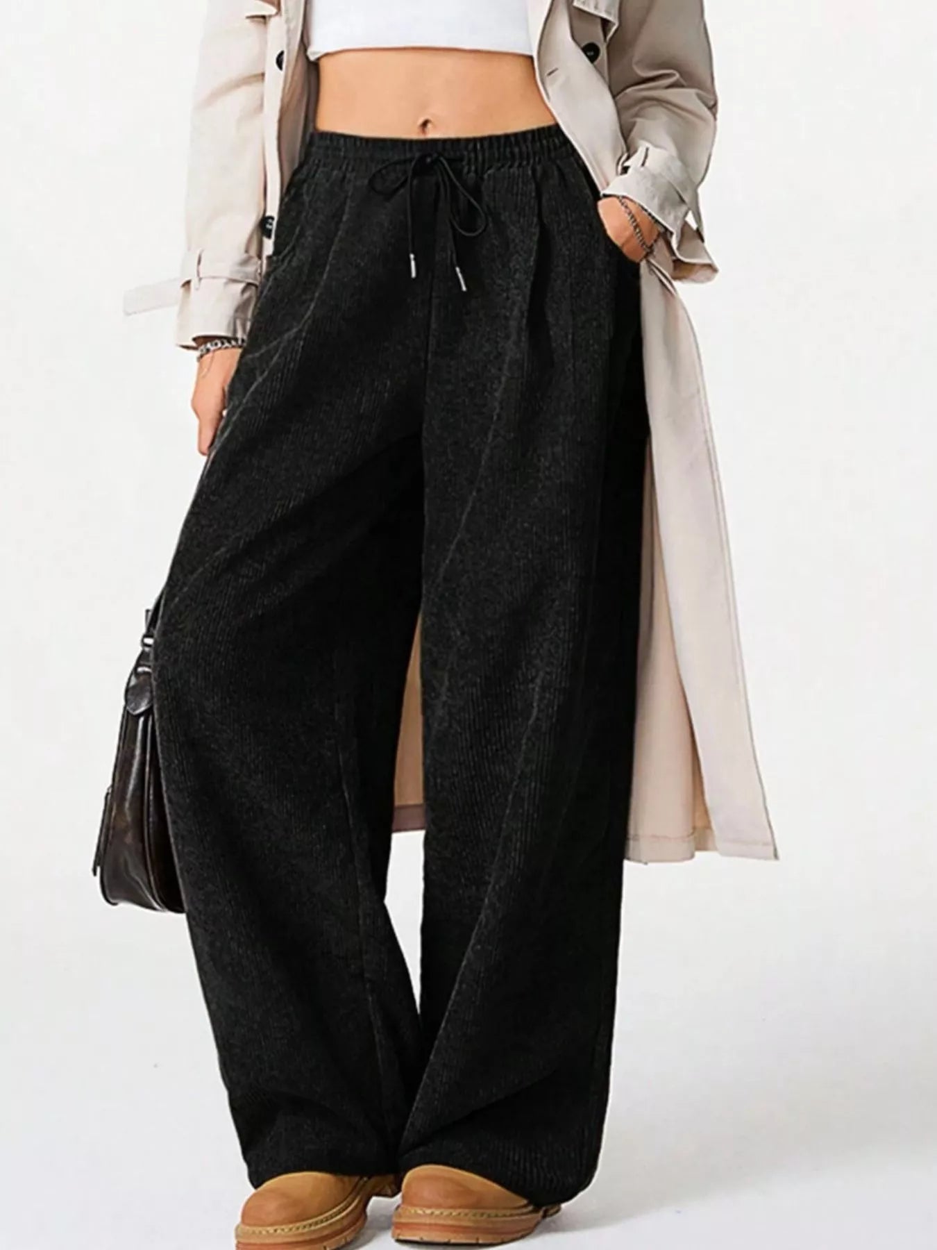 Pantalons en velours côtelé à taille élastique et jambes larges