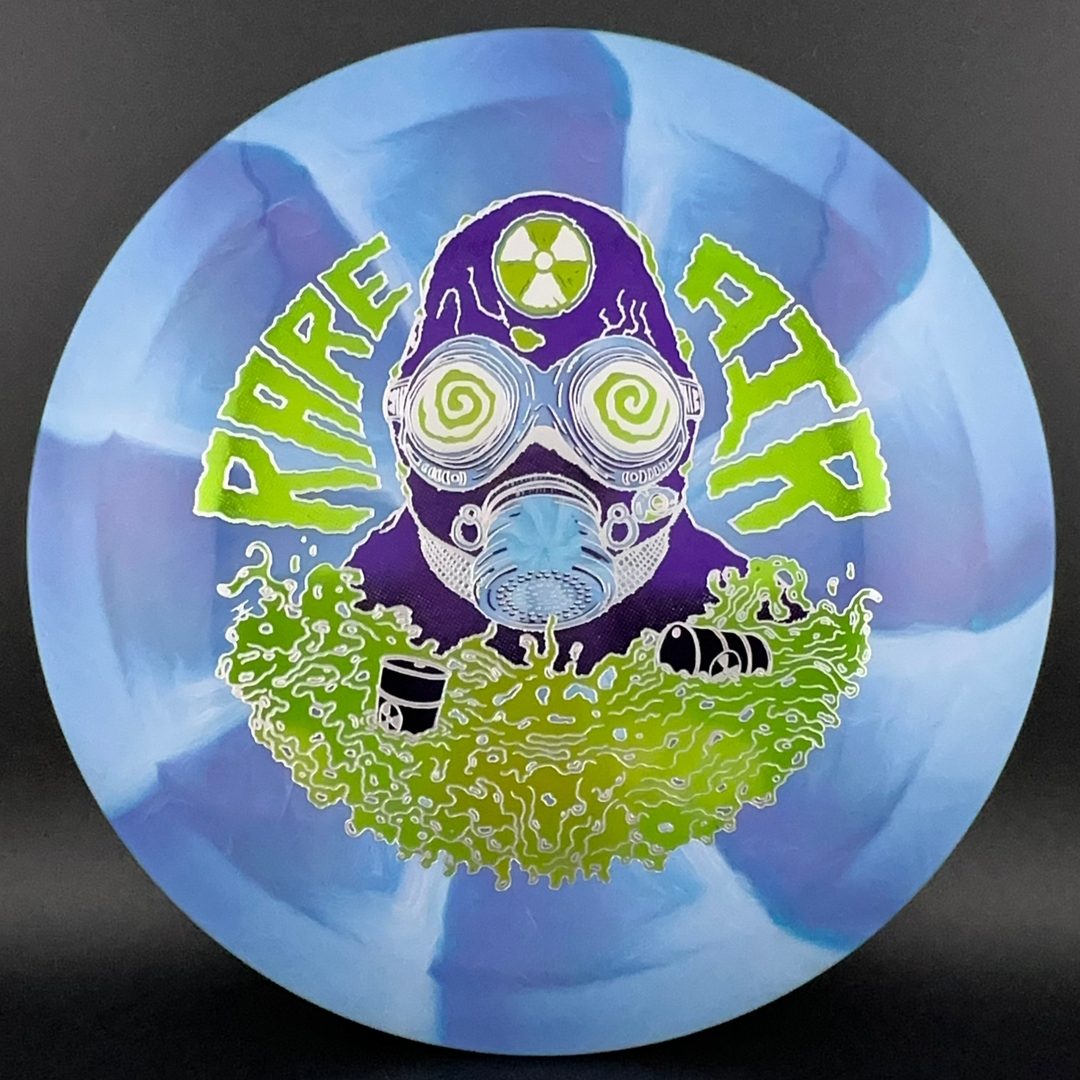Cosmic Neutron Trace - RADioactive Man Disc Golf Driver