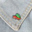 Pin de esmalte de conductor de rana - Divertido broche de coche rojo