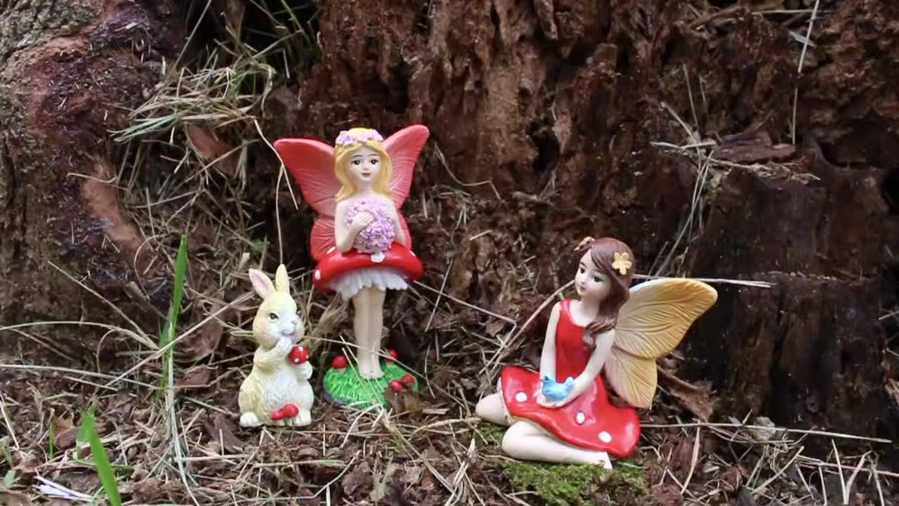 Creative resin elf statue with mushroom flower fairy ornaments - Korvel