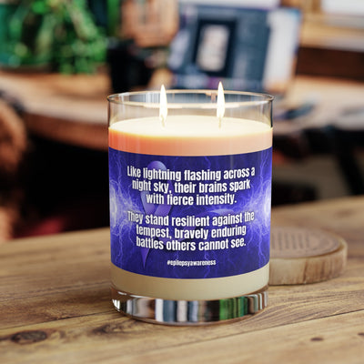 Bougie parfumée Résiliente contre la tempête - 11oz