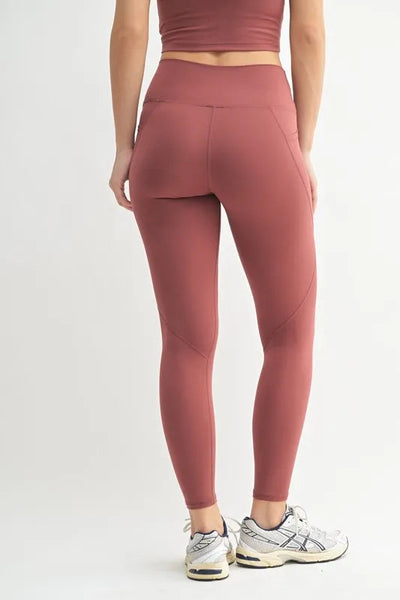 Leggings taille haute sculptants Venice Cloud Light de MONO B