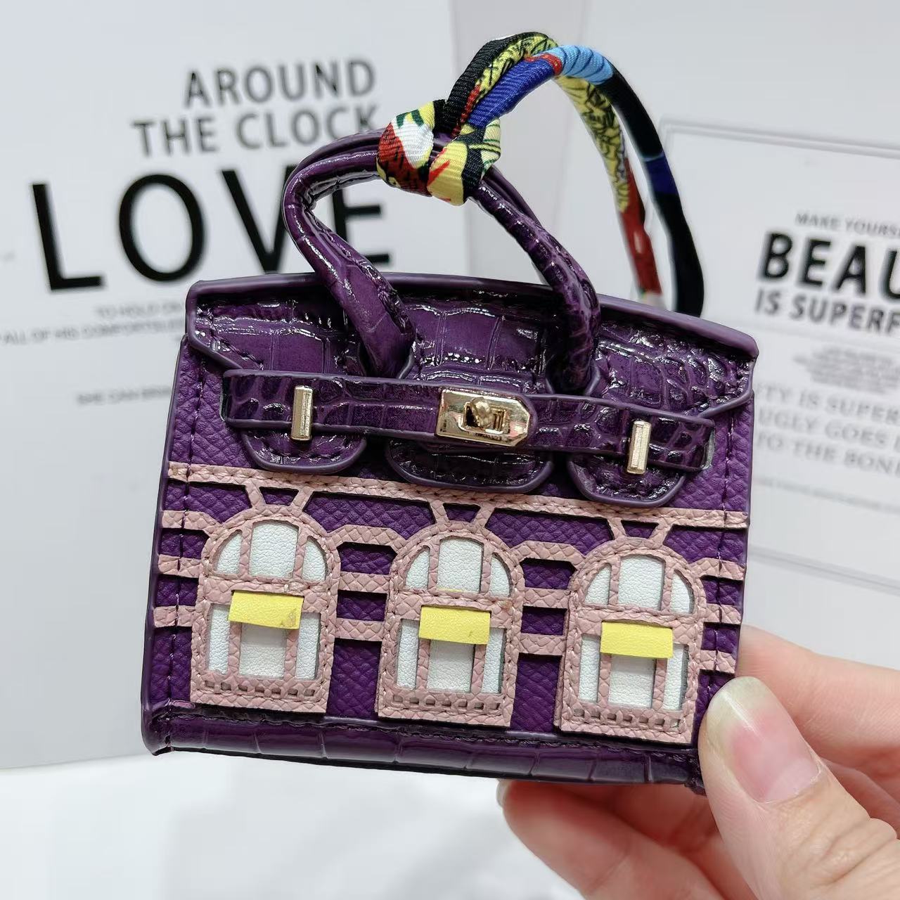 Small house bag mini window pendant headphone bag lipstick car key backpack backpack decoration - Korvel