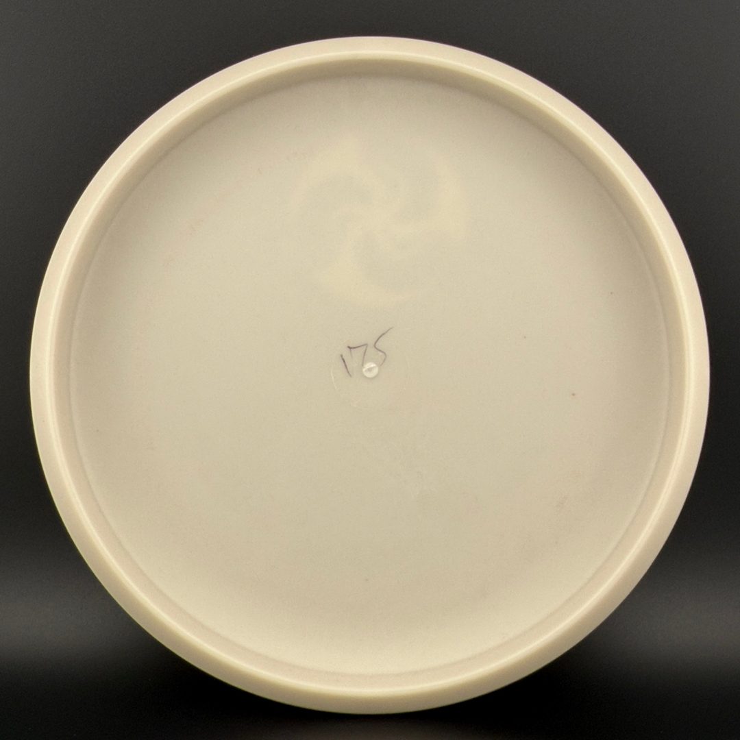 Disque D-Line P2 Mini Huk Stamp - Innova Warehouse Stash