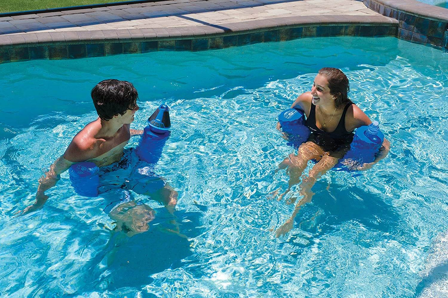 WOW Watersports Dipped Foam Pool Noodle con Portavasos
