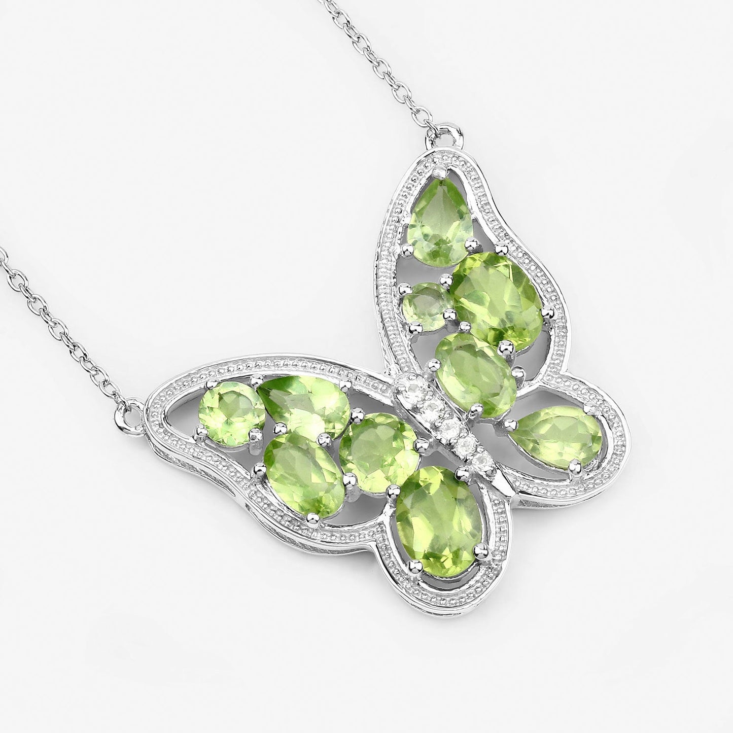 Collar de Peridoto Genuino de 4.65 Quilates en Plata Esterlina .925