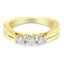 Bague de fiançailles en diamant à trois pierres en or jaune 10K