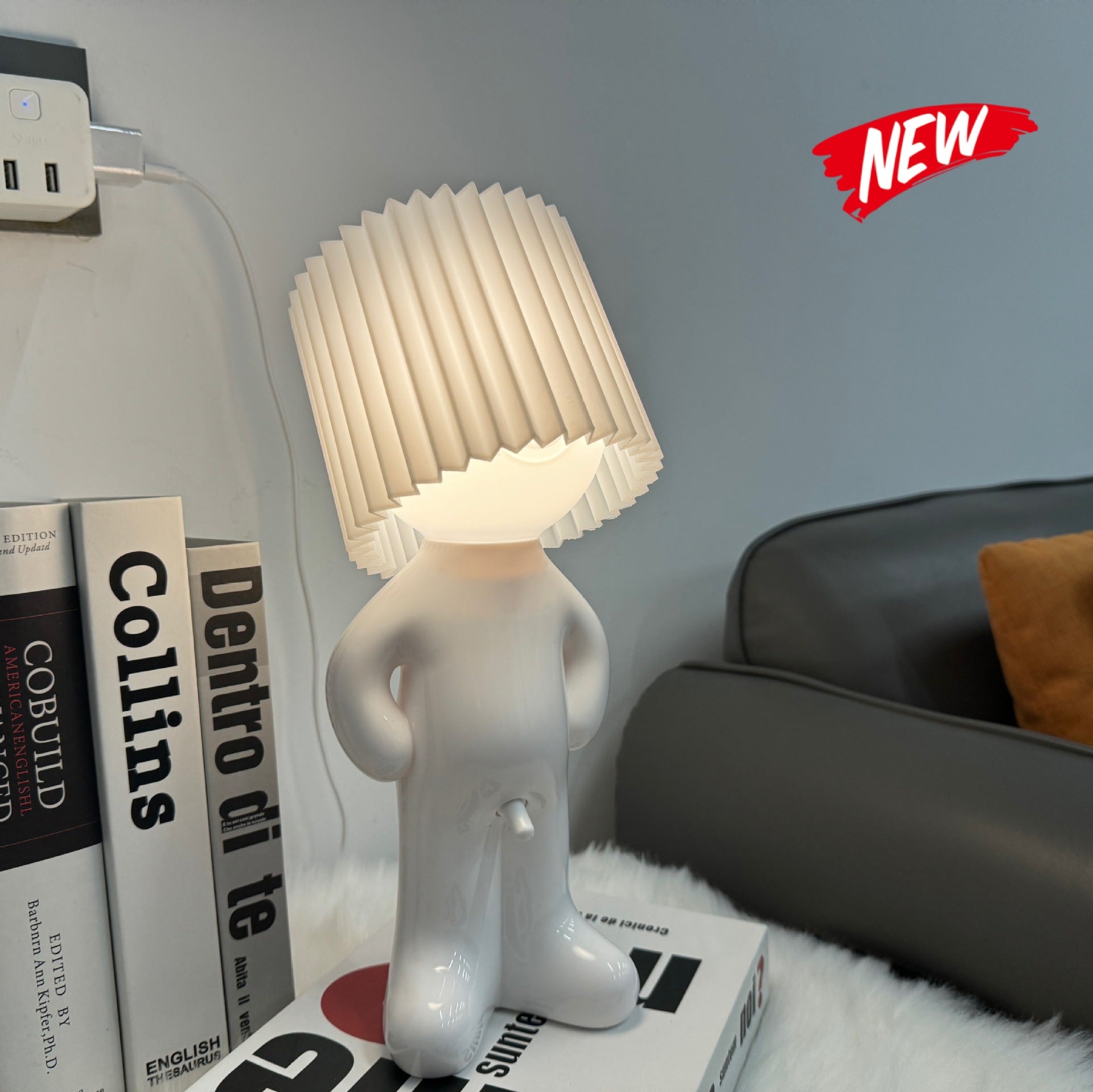 USB plug-in creative MR P shy desk lamp a little shy boy naughty night light without plug - Korvel
