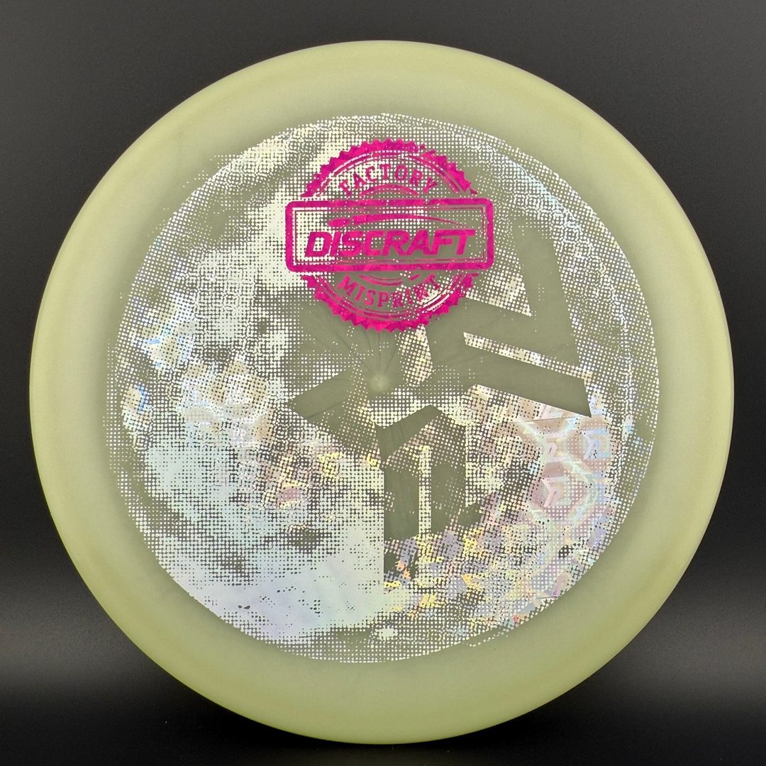 Mega Glo Luna - Moon Misprints par Paul McBeth