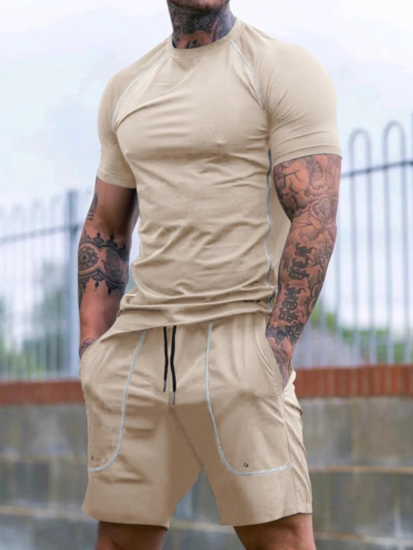 Conjunto de camiseta y pantalones cortos de 2 piezas para hombres cómodo
