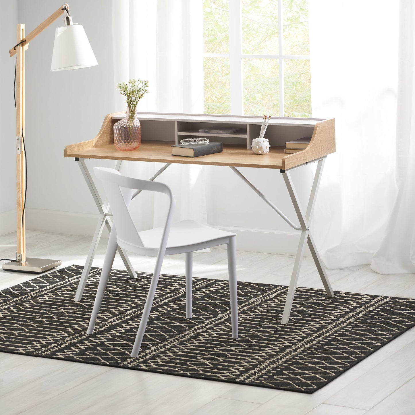 Elegant White Computer Desk for Modern Offices