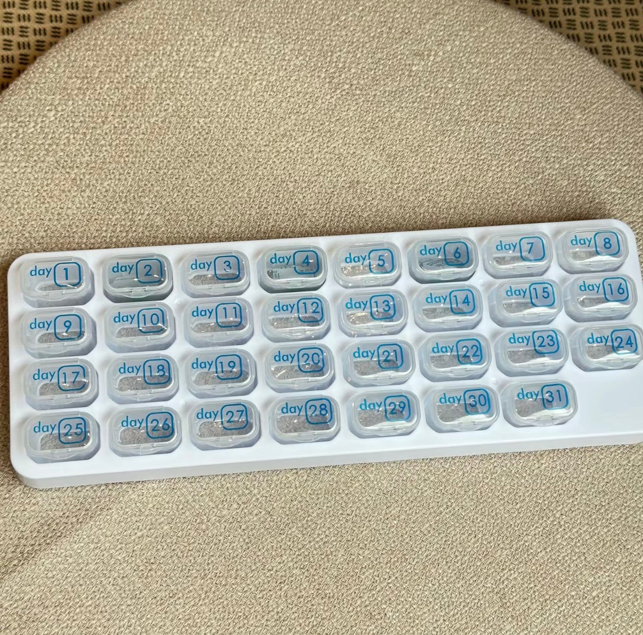 Organizador de Medicamentos Signature - Organizador de Pastillas Mensual Premium