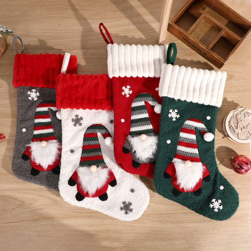 Chaussettes de Noël brodées - Décorations de fête