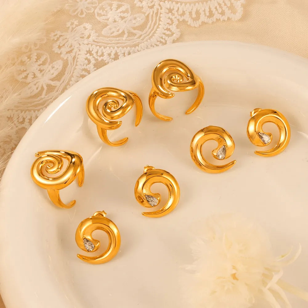 Bague en acier titane en forme de spirale