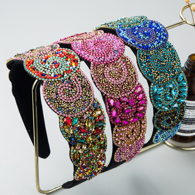Diadema de Rincón de Lujo para un Estilo Elegante