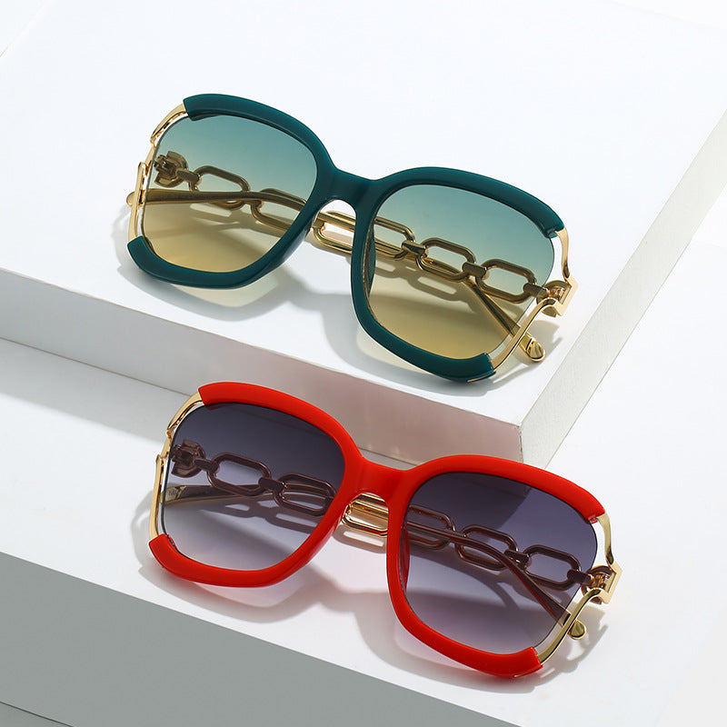 Chains Sunglasses European and American Street Photography Fashion Trend Metal Hollow Brushed Glasses UV400 - Korvel