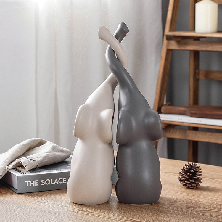 European Home Decor Adorable Couple Figurine Craft Wine Cabinet Ornament Valentine's Day Gift for Girlfriend - Korvel