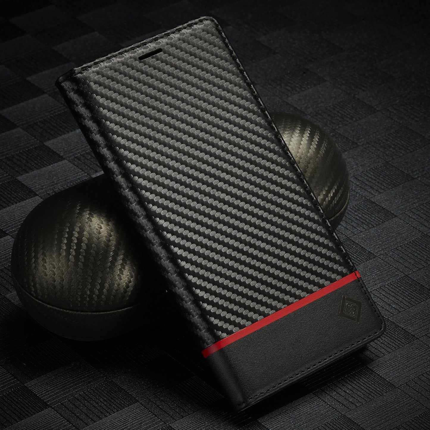 New Carbon Fiber For iPhone 13 13promax 13pro Mobile Phone Leather Case Magnetic Suction Protective Cover - Korvel