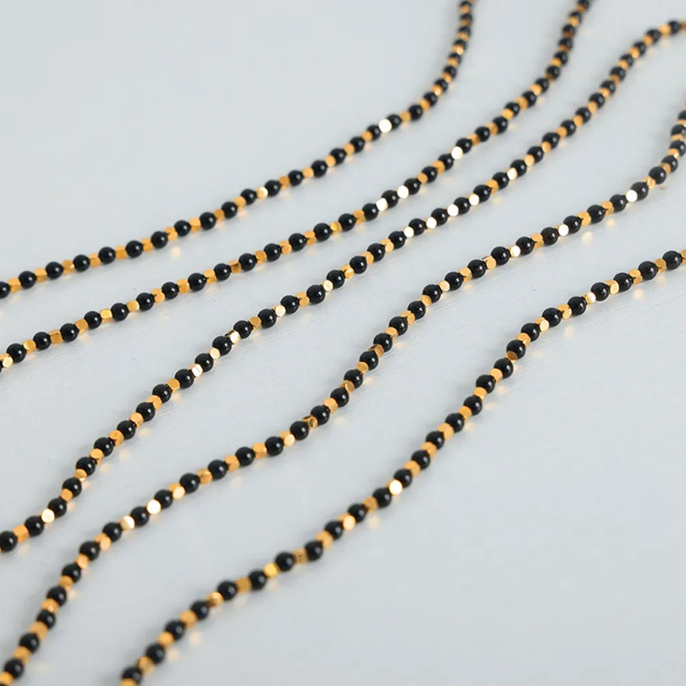 Collar de cuentas de ágata negra chapado en oro hecho a mano para mujeres