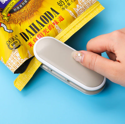 1-piece mini bag sealing machine,bag sealing machine, portable handheld bag sealing machine for chip bags, plastic bags, food storag - Korvel