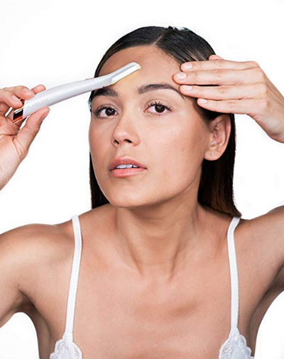 Finishing Touch Lumina Lumina Flawless Dermaplane Glo Lighted Facial Exfoliator & Hair Remover With 6 Replacement Heads - Korvel