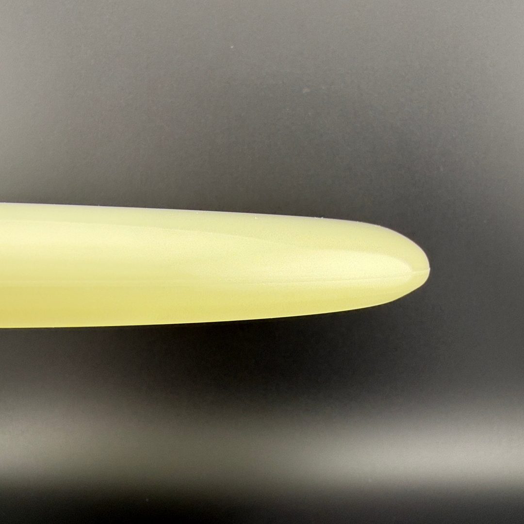 Mega Glo Fierce - Putter de Disc Golf Première Édition