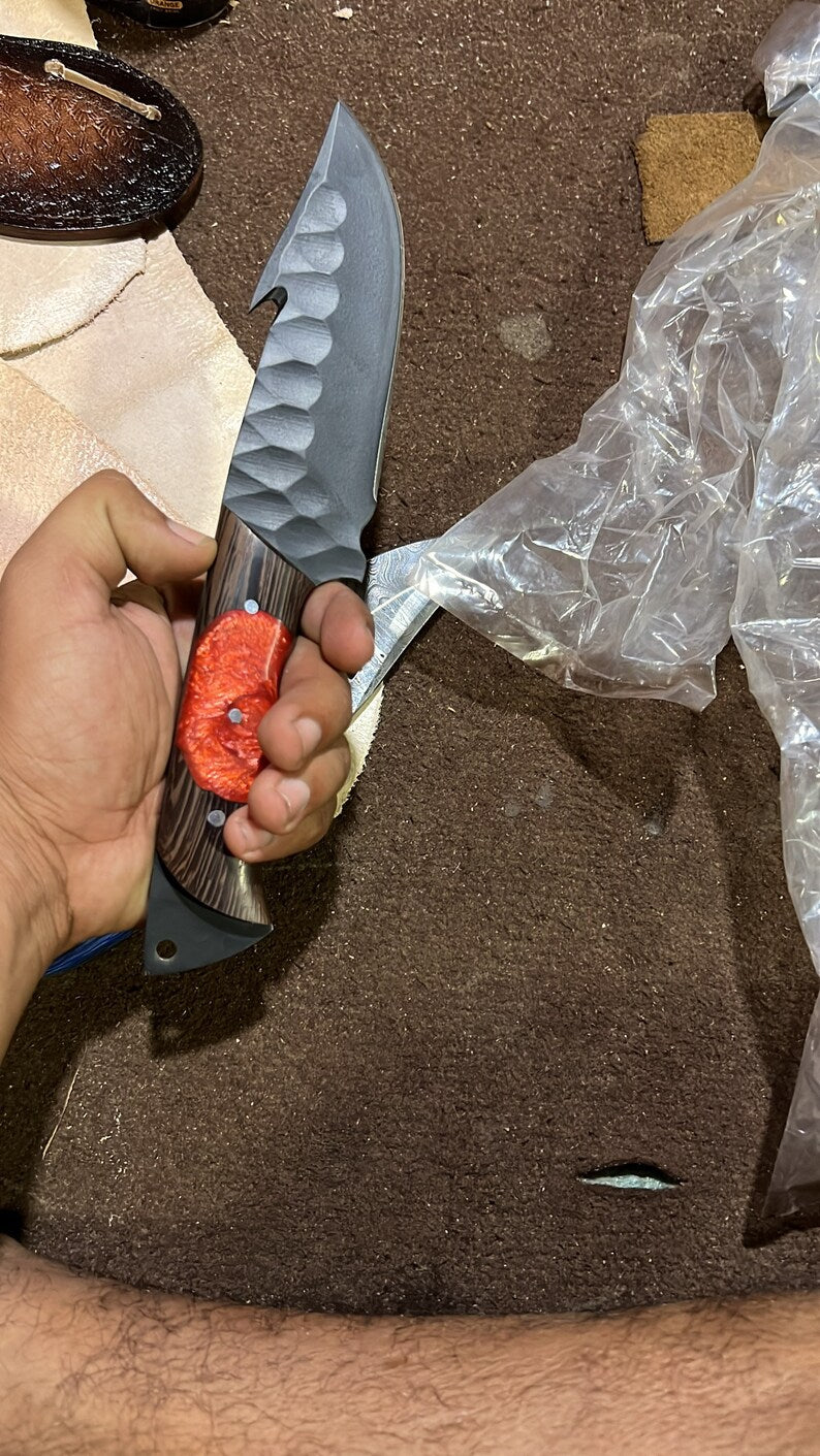 Precision Hunting Skinning Knife – 10" J2 Steel Blade with Artisan Wangi/Resin Handle & Leather Sheath - Korvel