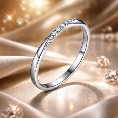 Anillo de CZ con Pavé de Plata Esterlina 925 Elegante para Mujeres - Talla 6