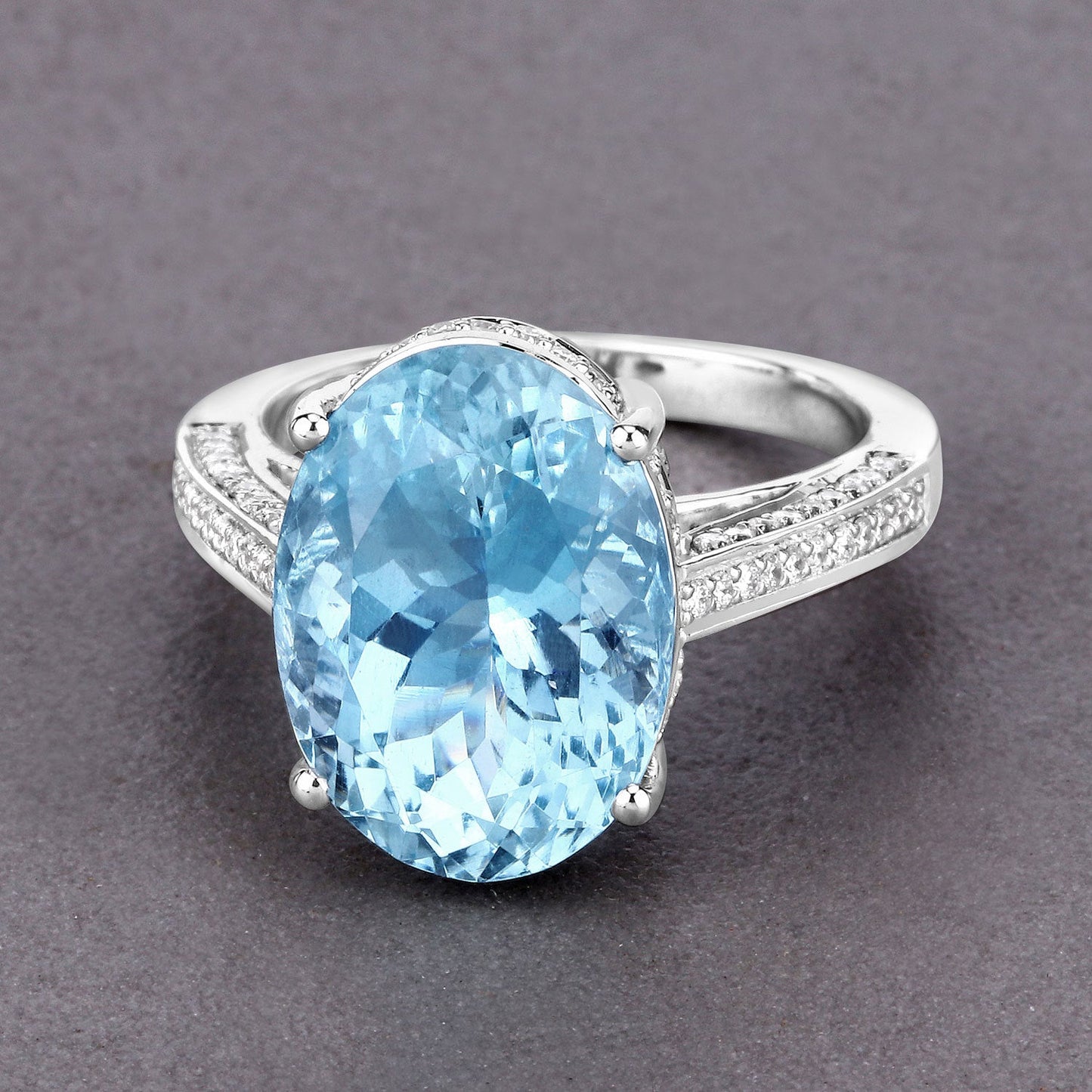 8.84 Carat Aquamarine and Diamond 14K White Gold Ring