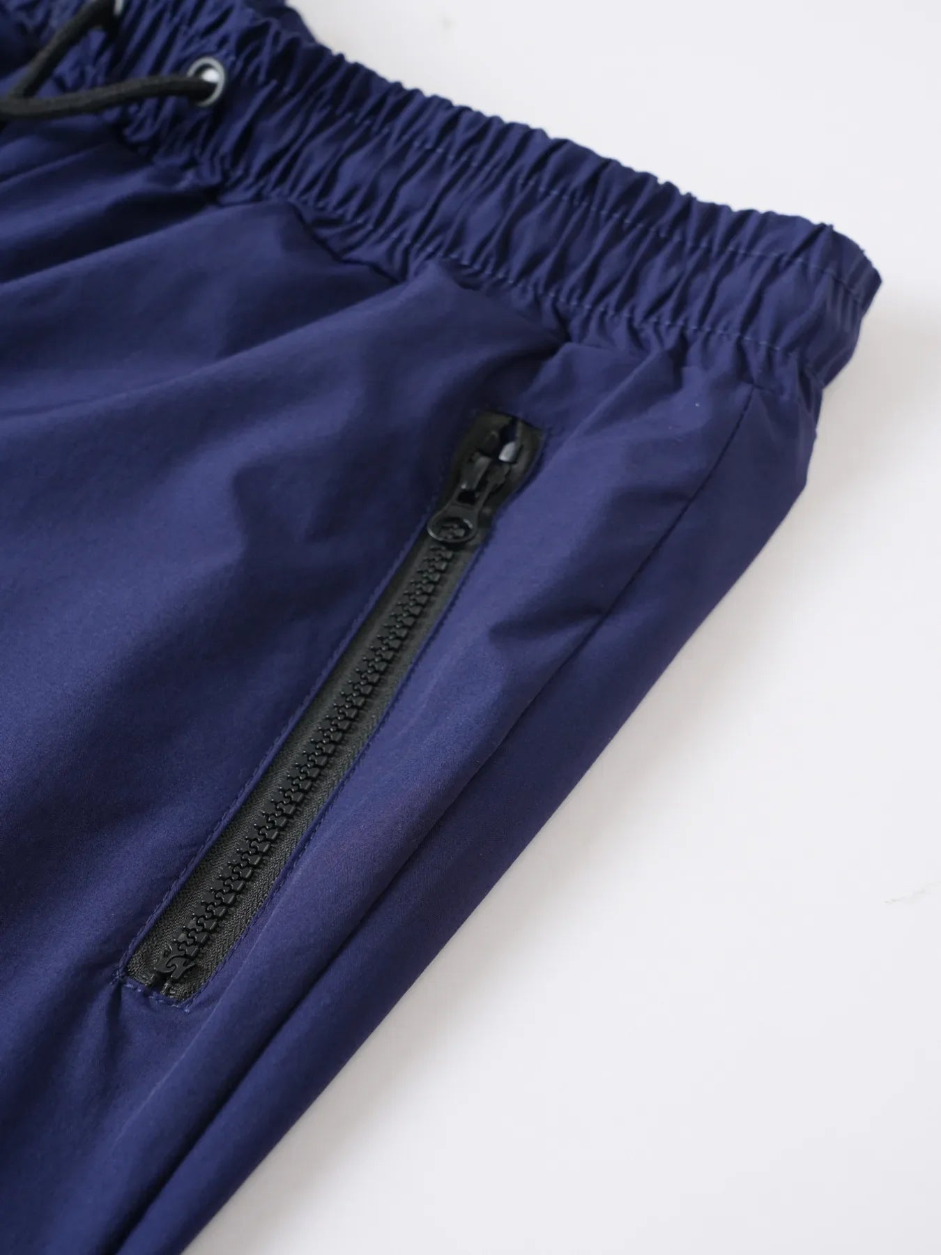 Shorts actifs pour hommes grande taille avec cordon de serrage et poches