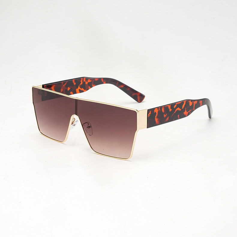 Women's Square Sunglasses - Trendy European & American Style