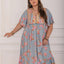 Elegante vestido maxi de talla grande con mangas de volantes en rosa púrpura
