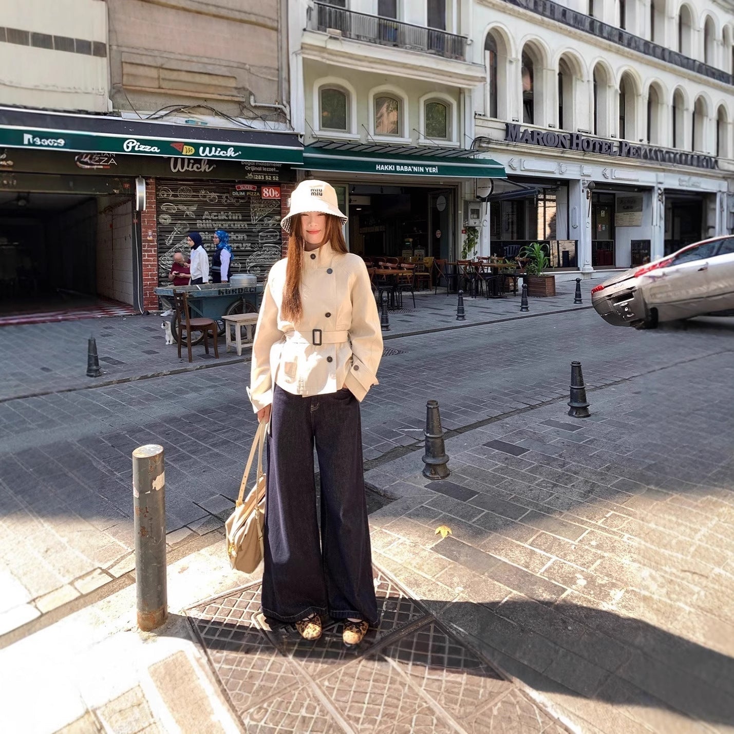 Korean-Style Early Autumn Short Trench Coat for Women