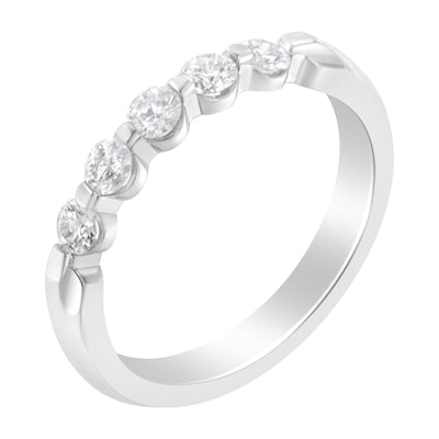 Bague en or blanc 14K avec 5 diamants de 1/2 cttw - Taille 7