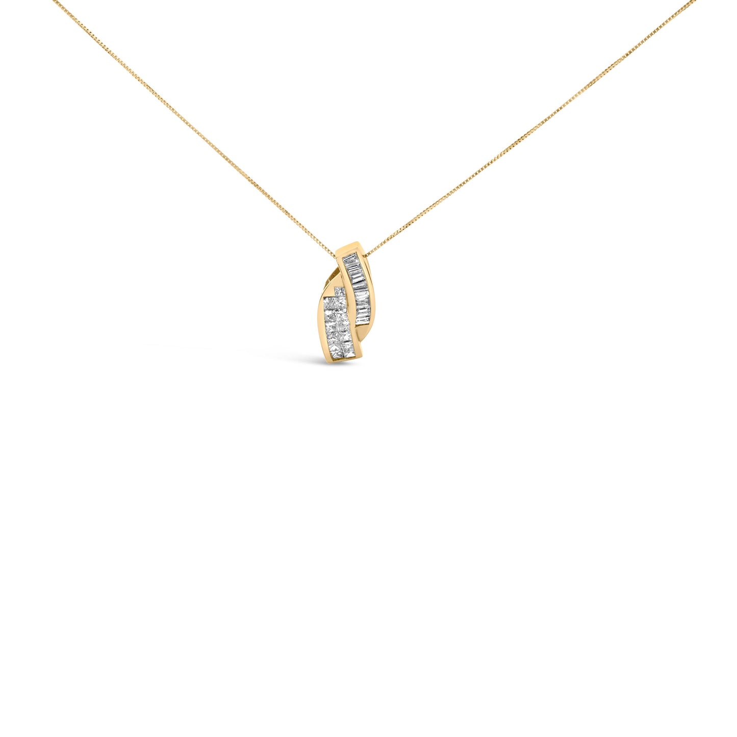 Collar con colgante de diamante doble curvado en oro amarillo de 14k