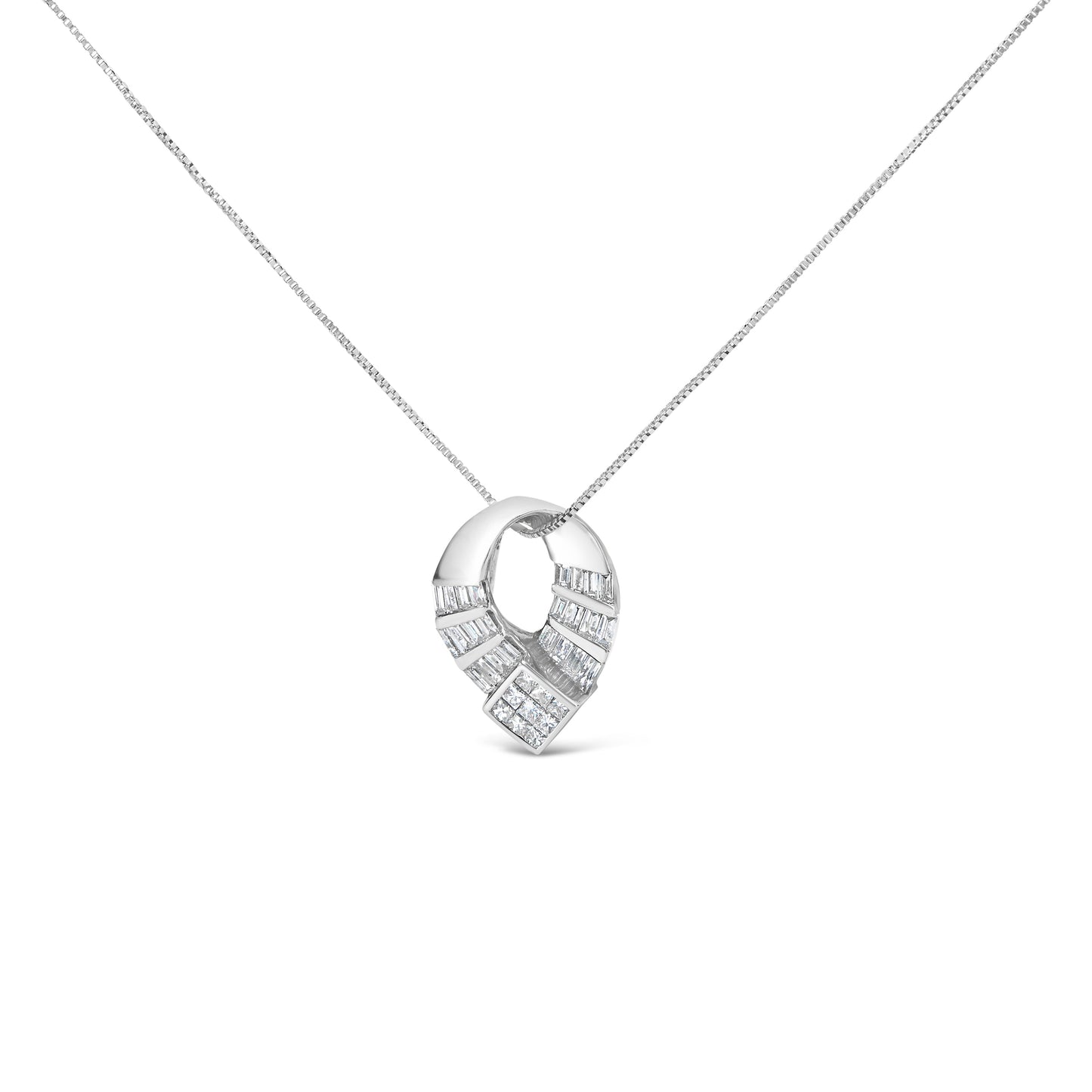 Collier Pendentif Ovale Courbé en Diamant en Or Blanc 14k