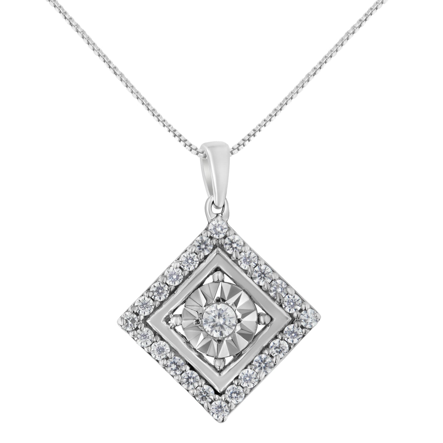 Collar con colgante cuadrado de diamante en oro blanco de 10KT