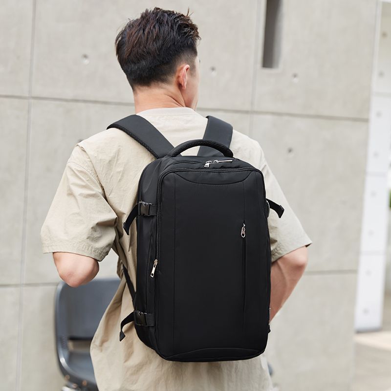 Mochila de senderismo impermeable de gran capacidad para hombres