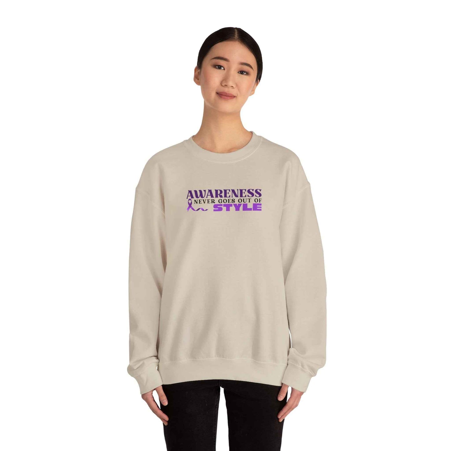 Sudadera Bordada de Conciencia Nunca Pasa de Moda