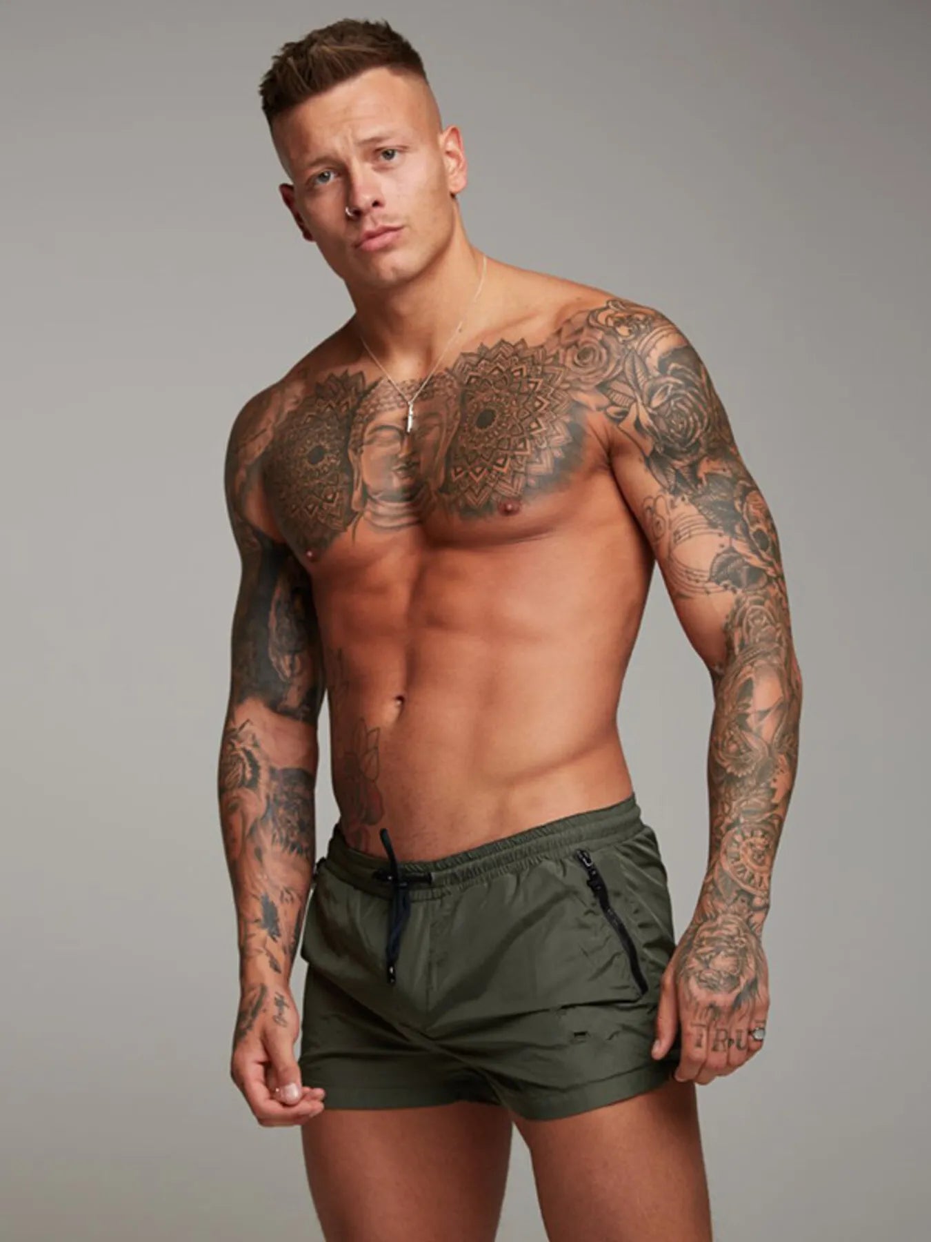 Shorts actifs pour hommes grande taille avec cordon de serrage et poches