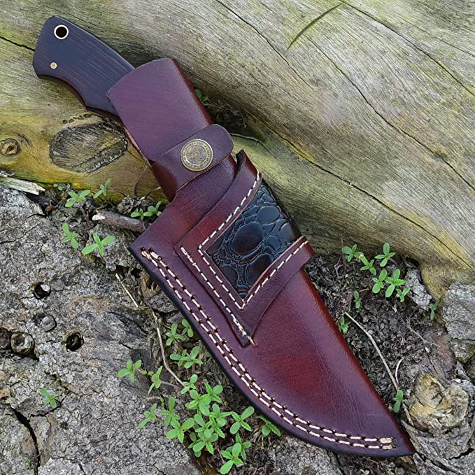 Premium Damascus Steel Hunting Knife with Elegant Rosewood Grip - Korvel