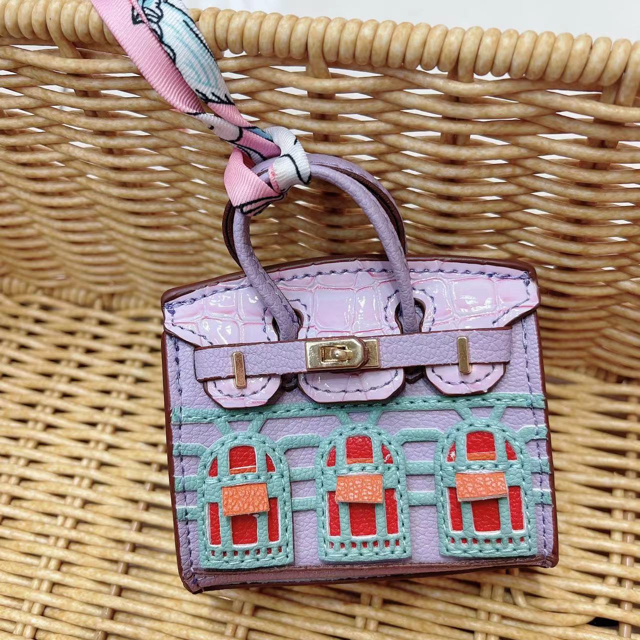 Small house bag mini window pendant headphone bag lipstick car key backpack backpack decoration - Korvel