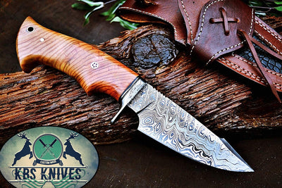 Handcrafted Damascus Steel Hunting Knife with Olive Wood Handle - Korvel