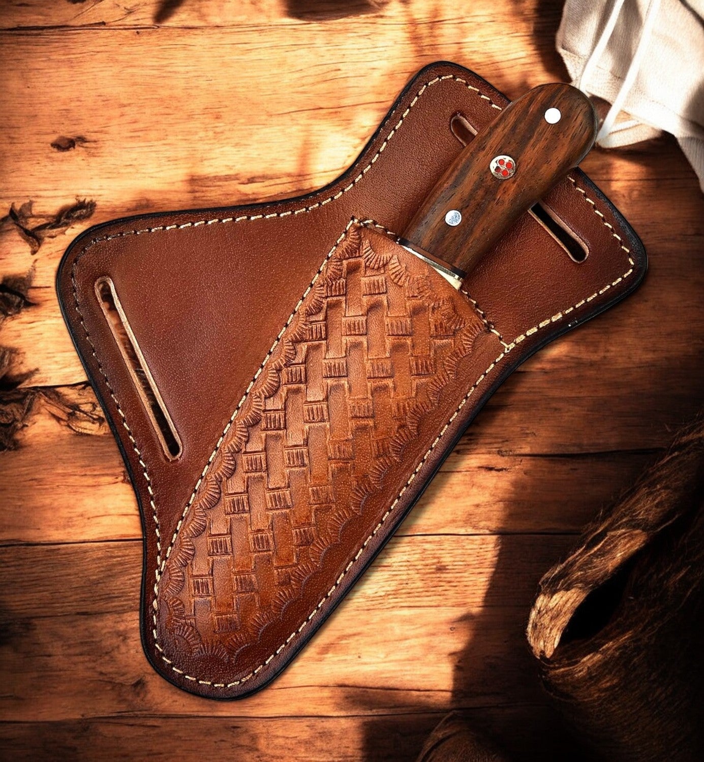 Premium Custom Bull Cutter Knife – 7" D2 Steel with Leather Sheath - Korvel