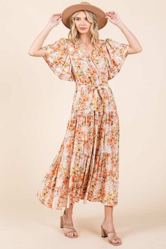 Vestido de Verano Floral con Cintura Ajustable y Mangas de Volante en Capas