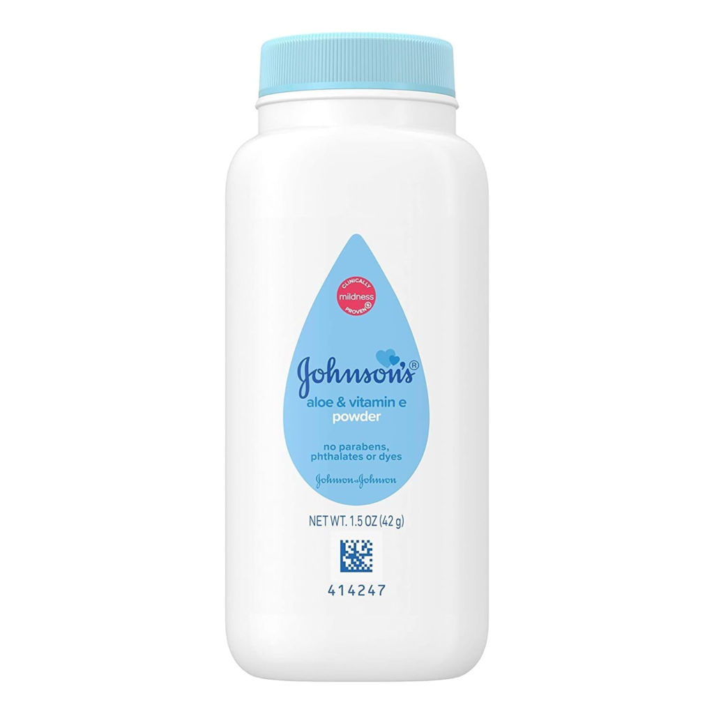 Johnson's Baby Powder with Pure Cornstarch, Aloe & Vitamin E