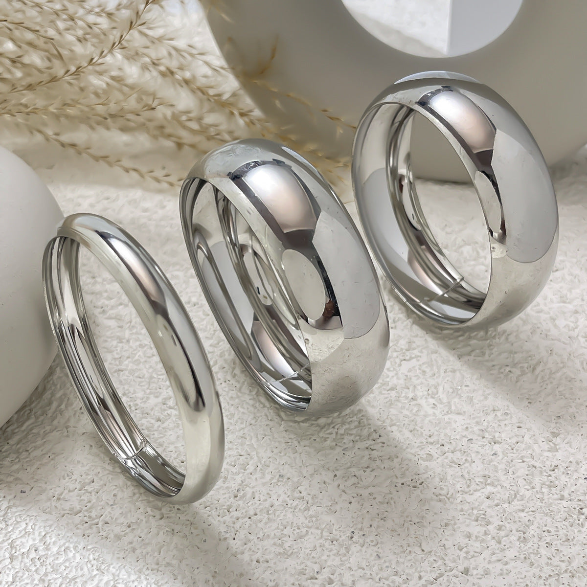 Versatile Metallic Feel Stacked Bracelet Set
