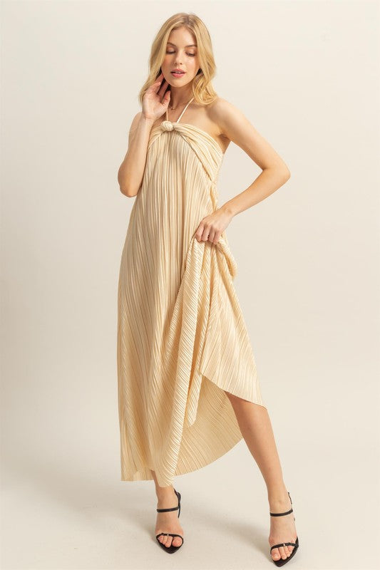 Elegant Knotted Detail Halter Neck Maxi Dress