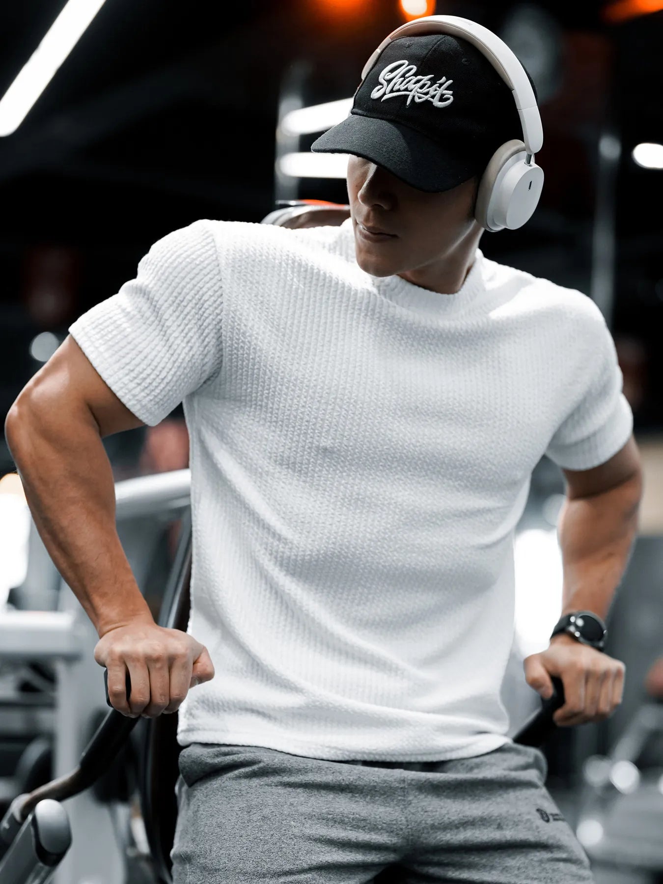 Camiseta de manga corta transpirable para hombres en tallas grandes