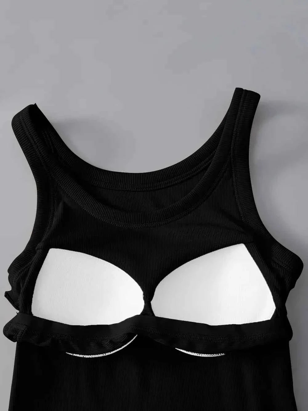 Camiseta Premium de Cuello Redondo con Soporte de Sujetador Integrado